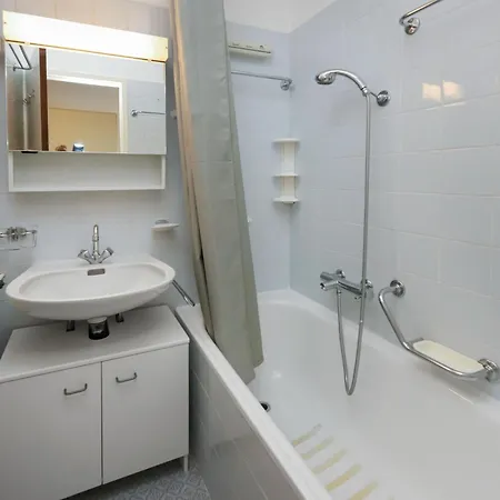 Violettes A303 By Interhome Apartamento Crans-Montana